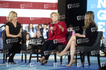 Wahlkampfversanstlatung mit Hillary Clinton in Haverford