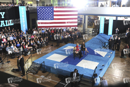 Wahlkampfversanstlatung mit Hillary Clinton in Haverford