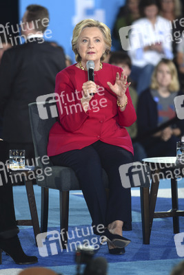 Wahlkampfversanstlatung mit Hillary Clinton in Haverford