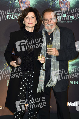 Weltpremiere von 'The One Grand Show' in Berlin