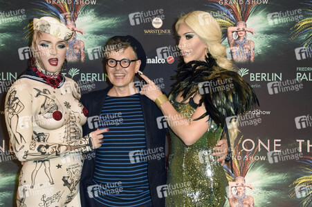 Weltpremiere von 'The One Grand Show' in Berlin