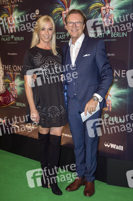 Weltpremiere von 'The One Grand Show' in Berlin