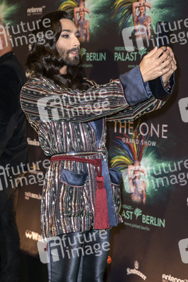 Weltpremiere von 'The One Grand Show' in Berlin