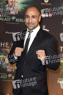 Weltpremiere von 'The One Grand Show' in Berlin