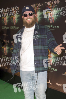 Weltpremiere von 'The One Grand Show' in Berlin