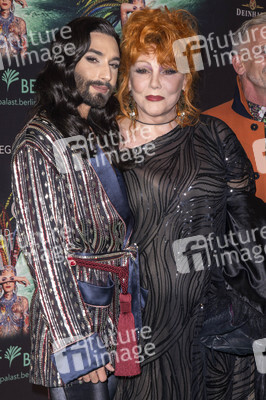 Weltpremiere von 'The One Grand Show' in Berlin