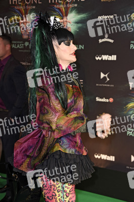 Weltpremiere von 'The One Grand Show' in Berlin
