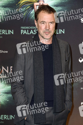 Weltpremiere von 'The One Grand Show' in Berlin