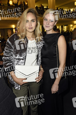 Weltpremiere von 'The One Grand Show' in Berlin