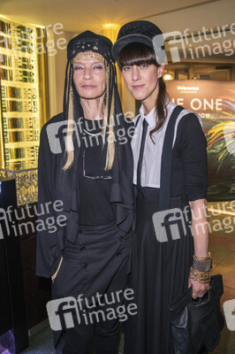 Weltpremiere von 'The One Grand Show' in Berlin