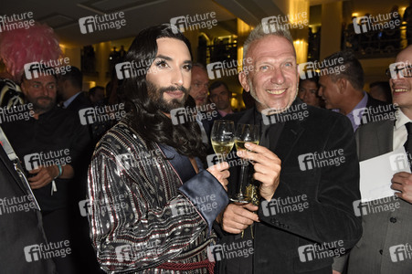 Weltpremiere von 'The One Grand Show' in Berlin