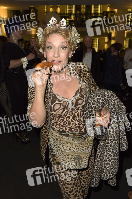 Weltpremiere von 'The One Grand Show' in Berlin