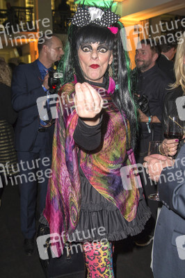 Weltpremiere von 'The One Grand Show' in Berlin