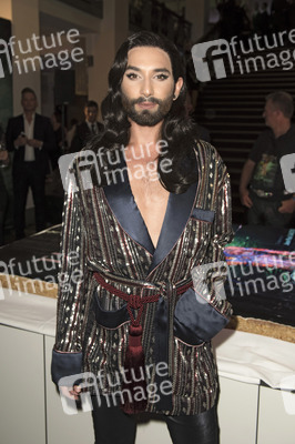 Weltpremiere von 'The One Grand Show' in Berlin