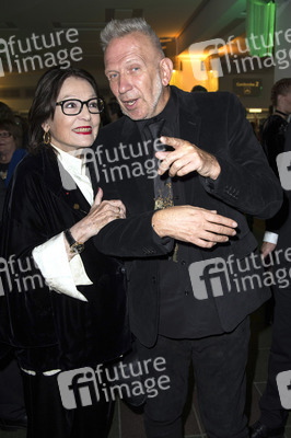 Weltpremiere von 'The One Grand Show' in Berlin