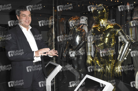 Markus Söder besucht 'Star Wars Identities' in München