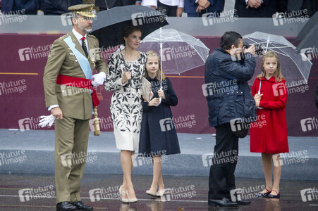 Militäparade zum Nationalfeiertag in Madrid