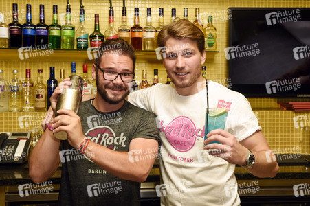 Pinktober Aktion im Hard Rock Cafe Berlin