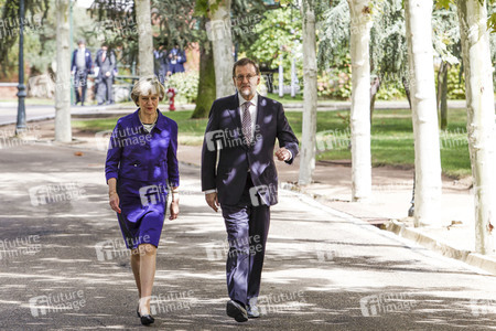 Mariano Rajoy empfängt Theresa May in Madrid