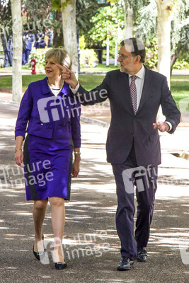 Mariano Rajoy empfängt Theresa May in Madrid