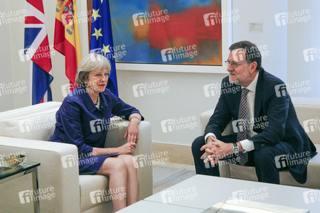 Mariano Rajoy empfängt Theresa May in Madrid