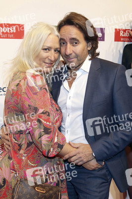 Goldene Bild der Frau 2016 in Hamburg