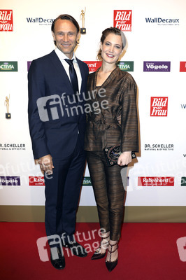 Goldene Bild der Frau 2016 in Hamburg