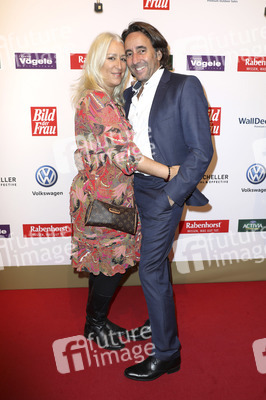 Goldene Bild der Frau 2016 in Hamburg