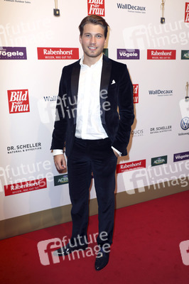 Goldene Bild der Frau 2016 in Hamburg