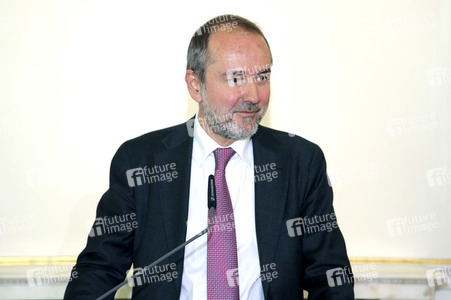Österreichisches Ehrenkreuzes für Harald Sicheritz in Wien