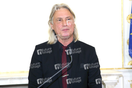Österreichisches Ehrenkreuzes für Harald Sicheritz in Wien