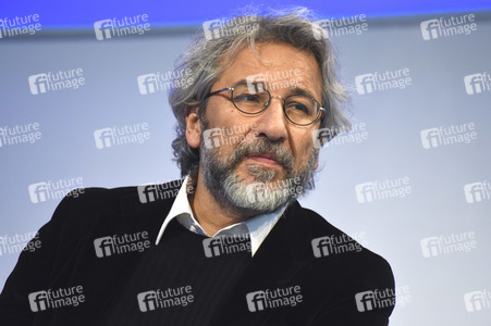 Can Dündar auf der Frankfurter Buchmesse 2016