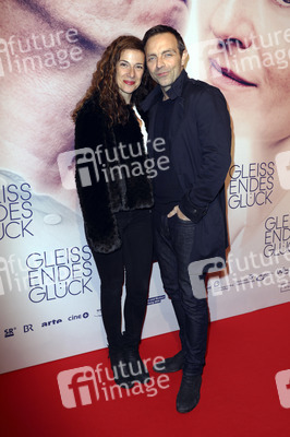 Filmpremiere 'Gleissendes Glück' in Berlin