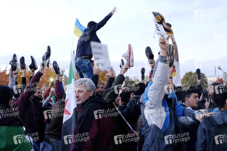 Demo gegen Putin in Berlin