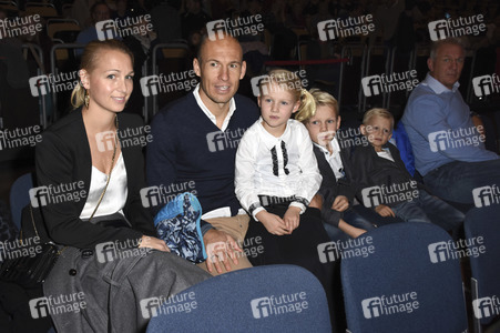 Premiere 'Disney On Ice - 100 Jahre voller Zauber' in München