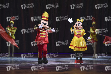 Premiere 'Disney On Ice - 100 Jahre voller Zauber' in München