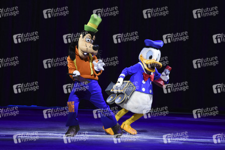 Premiere 'Disney On Ice - 100 Jahre voller Zauber' in München