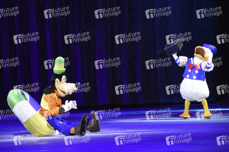 Premiere 'Disney On Ice - 100 Jahre voller Zauber' in München
