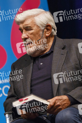 Tamara Dietl und Mario Adorf auf der lit.Cologne in Köln