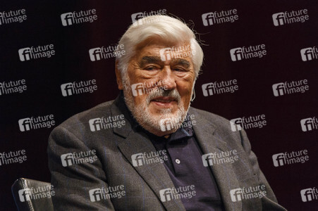 Tamara Dietl und Mario Adorf auf der lit.Cologne in Köln