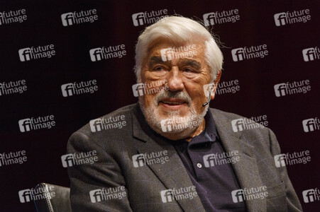Tamara Dietl und Mario Adorf auf der lit.Cologne in Köln