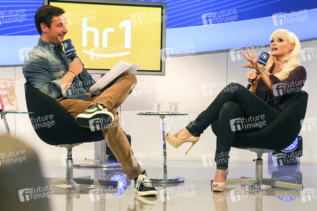 Daniela Katzenberger auf der Frankfurter Buchmesse 2016