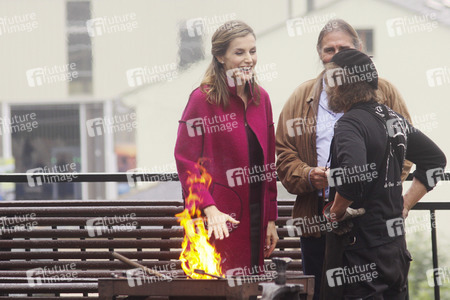 Felipe und Letizia besuchen die Region Los Oscos