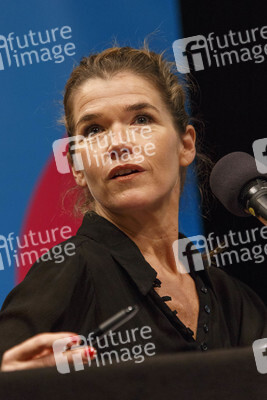 Anke Engelke und Devid Striesow auf der lit.Cologne in Köln