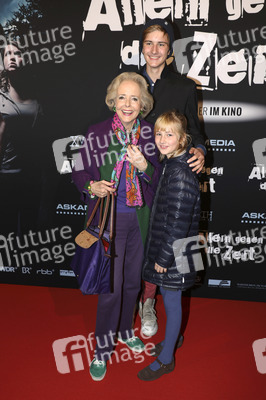 Filmpremiere 'Allein gegen die Zeit' in Berlin