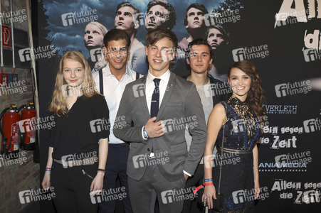 Filmpremiere 'Allein gegen die Zeit' in Berlin