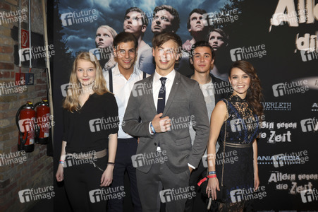 Filmpremiere 'Allein gegen die Zeit' in Berlin