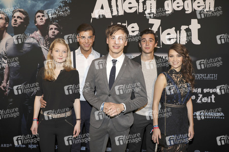 Filmpremiere 'Allein gegen die Zeit' in Berlin