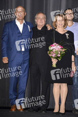 Filmpremiere 'Willkommen bei den Hartmanns' in München