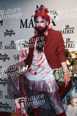 Halloween Party by Natascha Ochsenknecht in Berlin